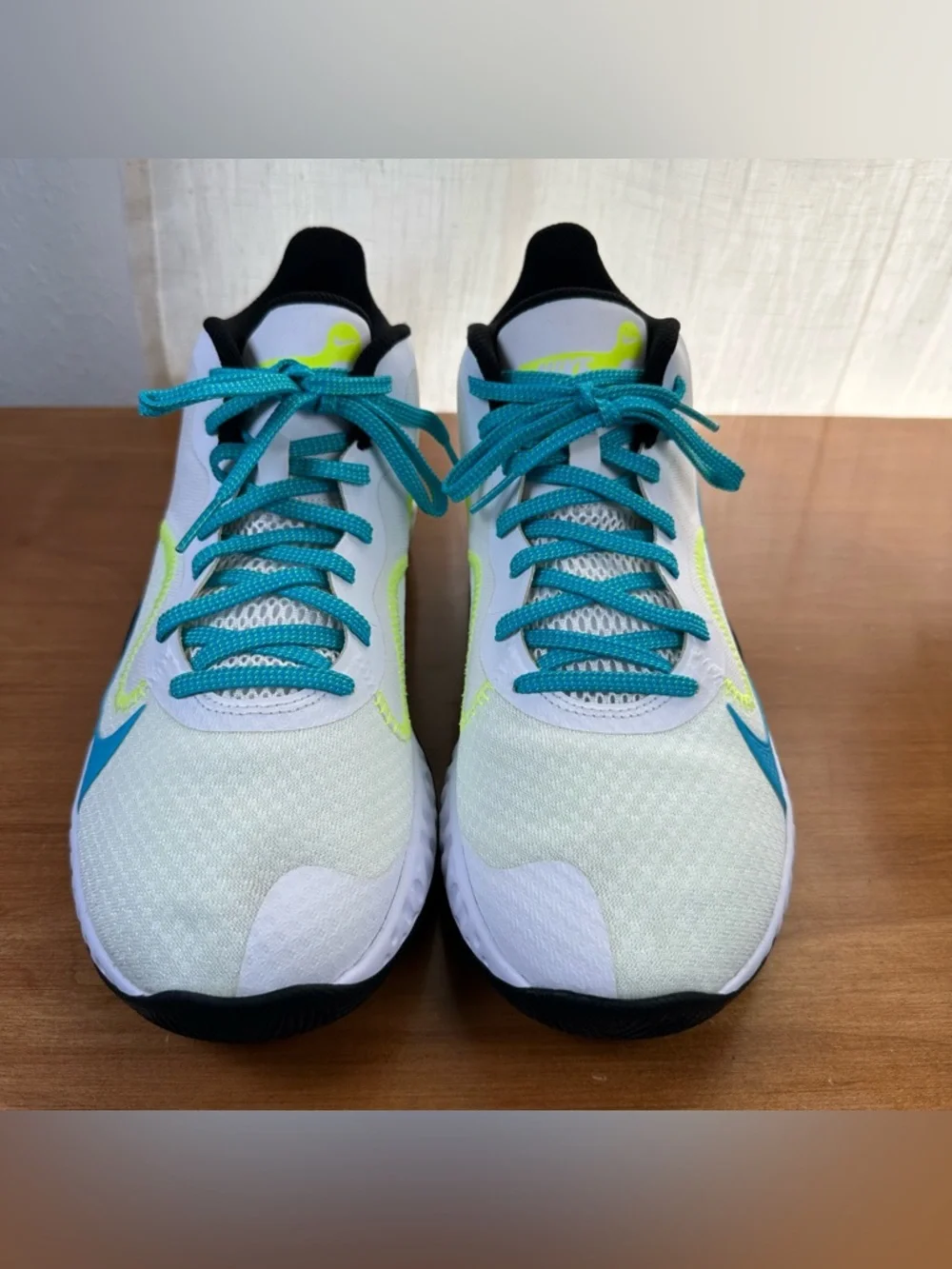 Nike Renew Elevate Sneakers
